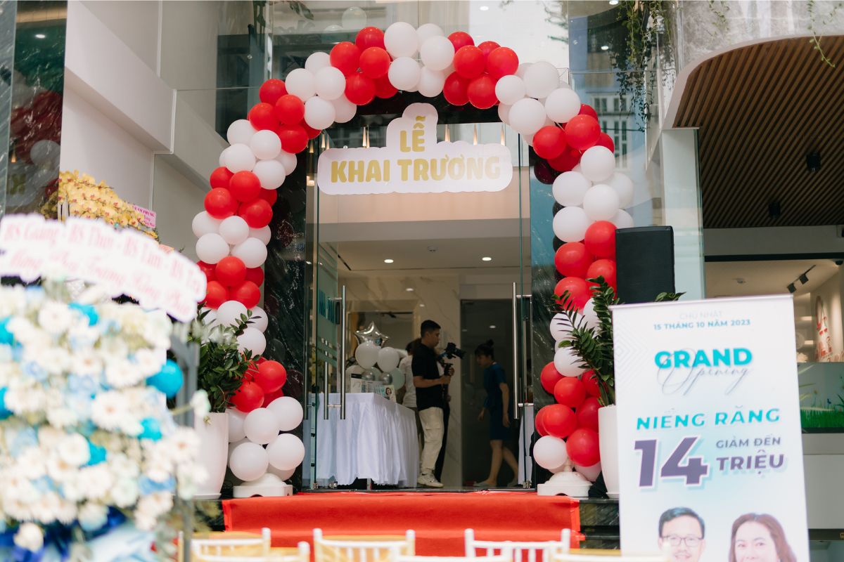 Tổ Chức Khai Trương Trọn Gói TPHCM - HN Event Góp Mặt Tại Lễ Khai Trương Nha Khoa Quốc An 12 tổ chức khai trương trọn gói tphcm